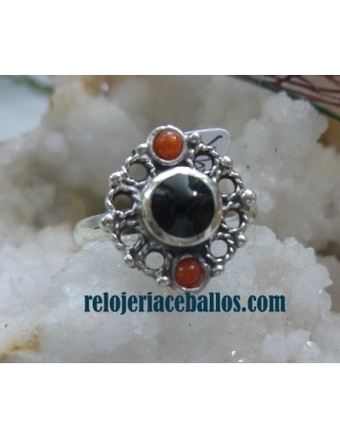 Sortija artesanal de Plata con Azabache y Coral B-41R