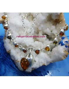 GA3 Gargantilla con Corazones de Ámbar