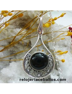 Colgante de filigrana y Azabache con cadena