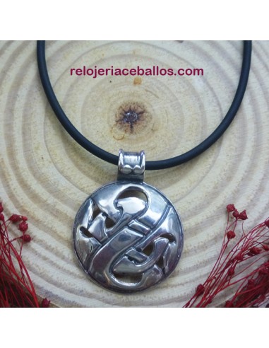 Colgante grande de plata con Nudo B112