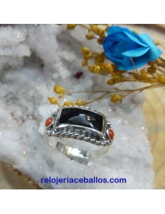 Anillo de plata con Azabache y coral A151