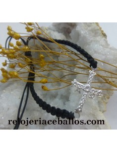 Pulsera de macramé con Cruz de la Victoria MAC2