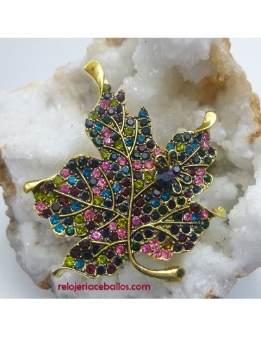 Hoja de Parra con pedrería en Broche dorado BHP