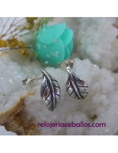 Pendientes con pluma pequeña de plata 320-691