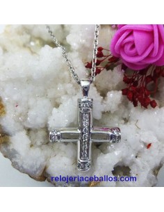 Cruz con pedrería y cadena inalterable de plata 94b