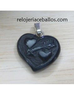 Corazón tallado en Azabache