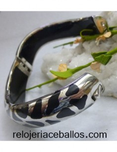 Brazalete de Diseño en Plata y Esmalte 2