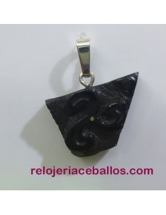 Azabache natural con Triskel tallado