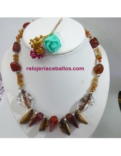 Collar artesano con Caracolas
