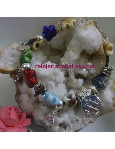 Pulsera con Charms y Estrellas