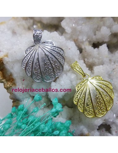 Concha de plata con filigrana