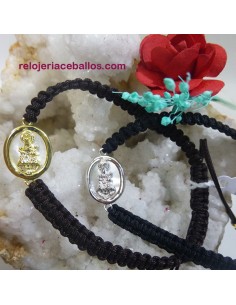 Pulsera de macramé con Virgen de Covadonga