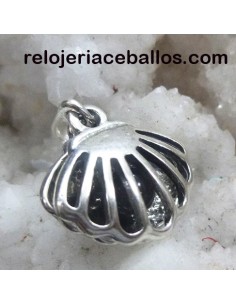 Concha de plata con perla de Azabache 2