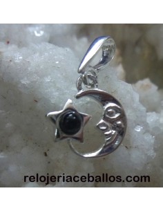 Colgante minimalista con Luna y Estrella