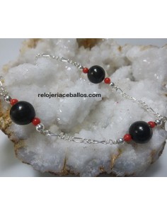 Pulsera plata con azabache...