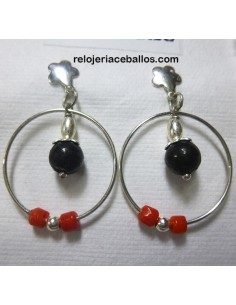 Pendiente juvenil con azabache y coral