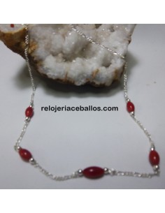 Gargantilla de plata con coral rojo