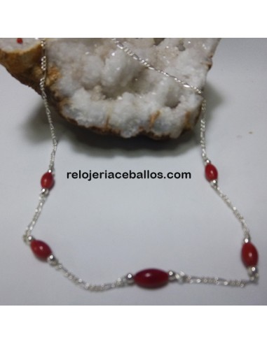 Gargantilla de plata con coral rojo