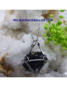 Colgante de acero con carbón redefinido