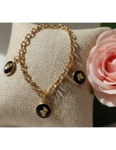 Pulsera de carbón redefinido con charms