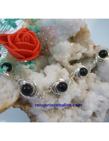 Pulsera con bucles de plata y azabache