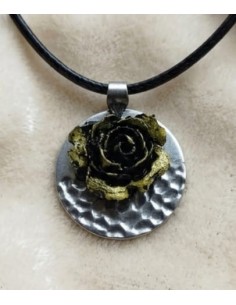 Colgante Rosa de Carbón 2