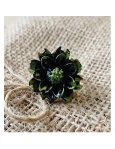 Anillo con Dalia Negra de Carbón