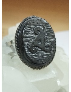 Anillo Trisquel de Carbón Au14