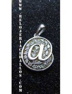 colgante de plata  R9