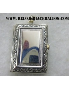 Guardapelo de plata 1738