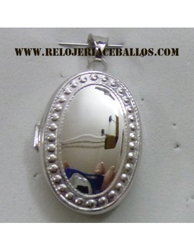Dije o Relicario de Plata