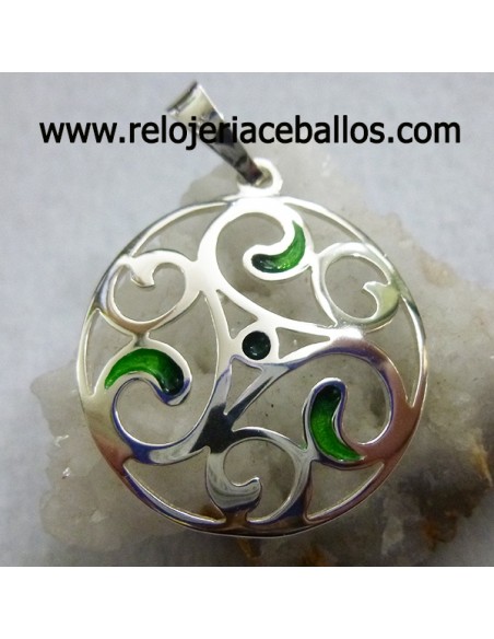 Triskel de plata L02845