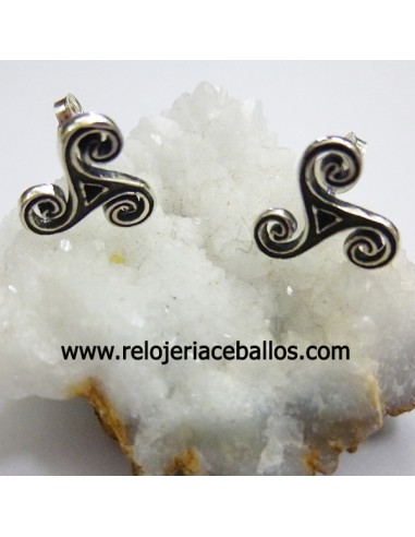 Trisquel celta pendientes  REF 127-0016
