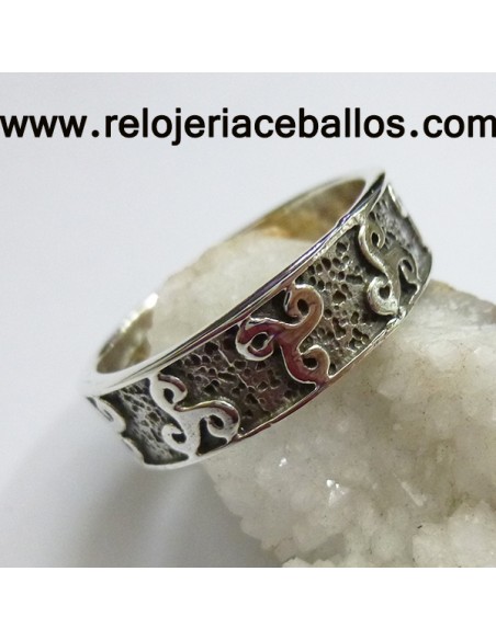 Anillo con Triskeles de Plata 146-0009