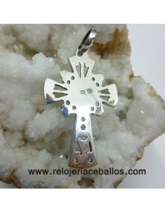 Cruz de plata con azabache y coral k-16 2