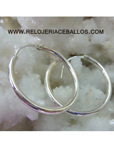 Pendientes de aro medianos en plata 162514