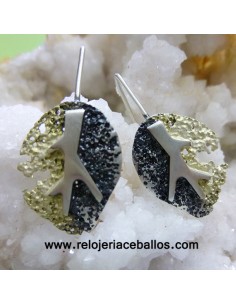 Pendientes artesanos hoja rota dorada 2