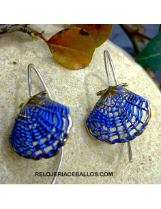 Pendiente de bronce con...