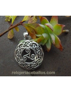 Triskel colgante celta de plata 106-85