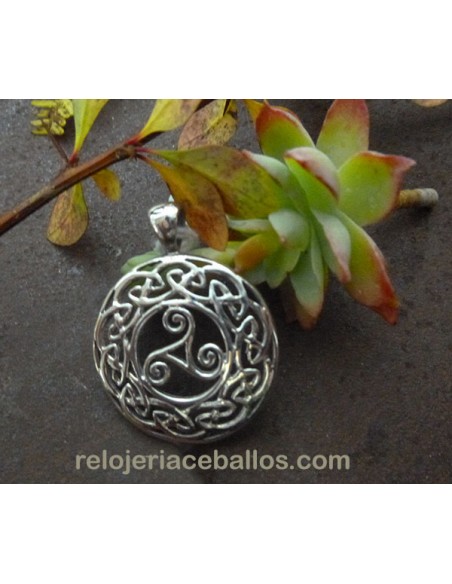 Triskel colgante celta de plata 106-85