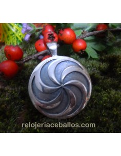 ESTELA FLAMÍGERA EN PLATA X02905