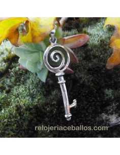 Llave con Espiral
