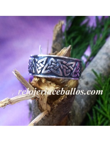 Anillo de Triketa en Plata 145-0002