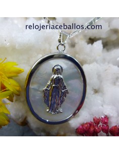 Virgen Milagrosa sobre...