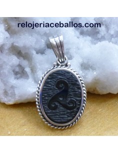 Talla de Trisquel de Azabache 29AZ