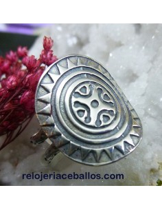 Anillo con Estela de Barros R508