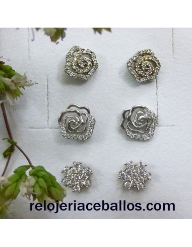 Pendiente Mini de Plata Motivo Flores