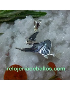 R725 Colgante Bruja de plata envejecida