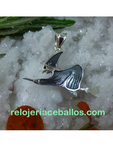 R725 Colgante Bruja de plata envejecida