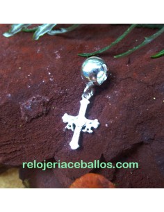 Charm con Cruz de la Victoria 038